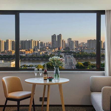 Guangzhou Hotel - Free Shuttle Bus To Exhibition Center During Canton Fair Period Bagian luar foto