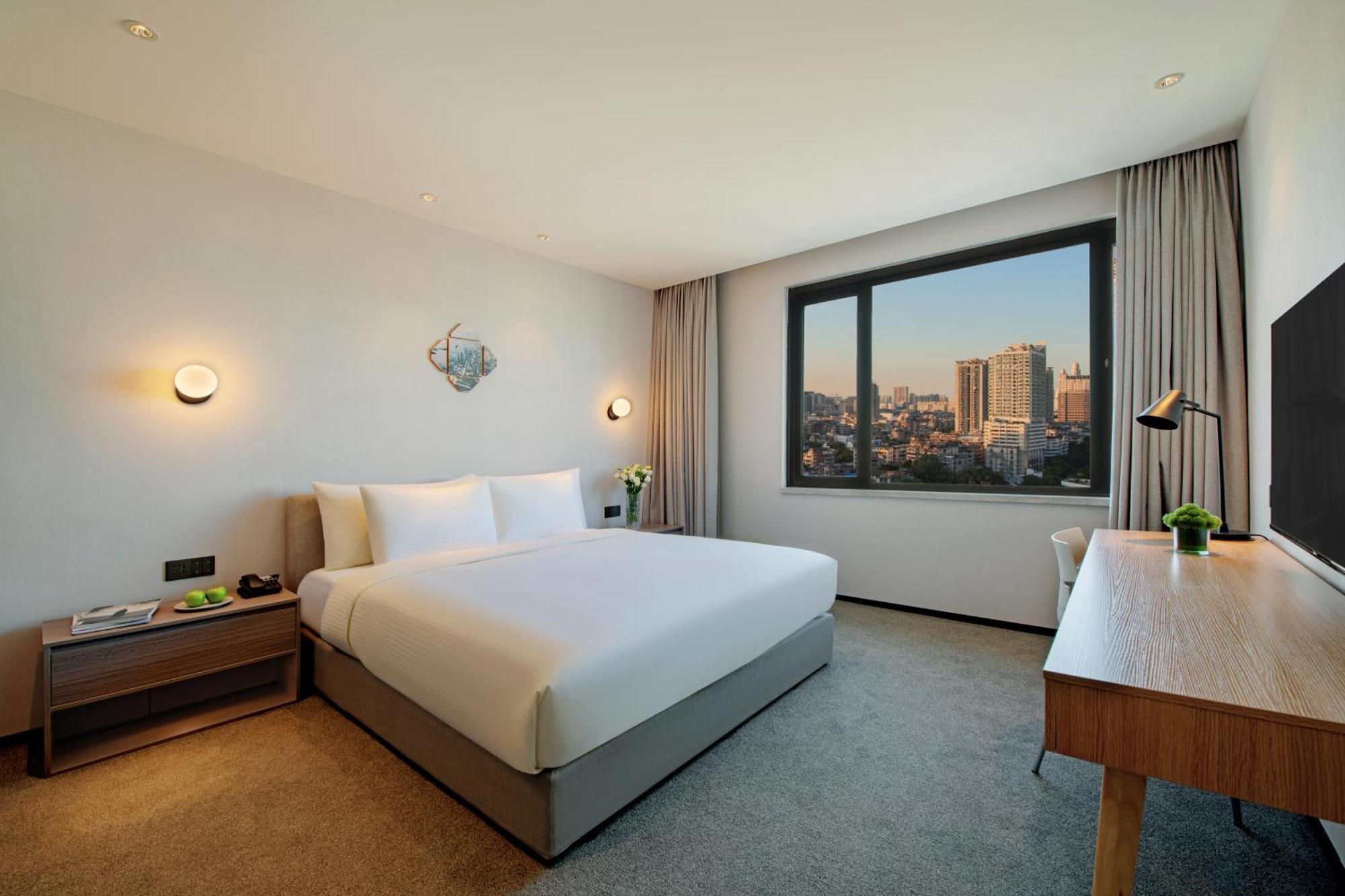 Guangzhou Hotel - Free Shuttle Bus To Exhibition Center During Canton Fair Period Bagian luar foto